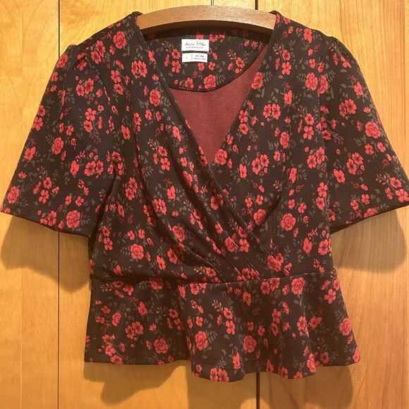 Meadow Rue Tops - Meadow Rue-Black &‎ Red Floral Peplum Top-Sz S-Rockabilly-Retro Style